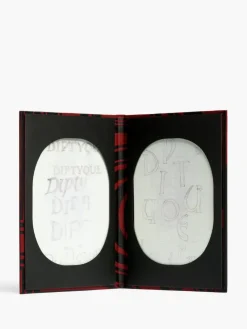Diptyque Diptych of photo frames Basile